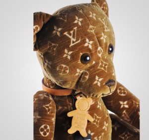 louis-vuitton-monogram-doudou-teddy-bear-3