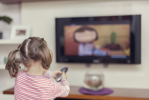 Abandonarea copilului la TV, neglijența zilelor noastre