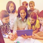 Cunoști vreun profesor inventiv, în pas cu tehnologia? (p)