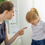 De ce nu funcționează pedepsele și de ce ar trebui să nu le folosim? (traducere după Alfie Kohn)