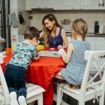 Singura condiție absolut necesară pentru timp frumos cu copiii? (p)