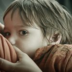 Alăptarea prelungită, prea puțin încurajată în România zilelelor noastre