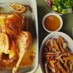 Pui (sănătos, nehormonat, negrăbit și neinjectat) cu unt, lămâie și usturoi la slow cooker (P)