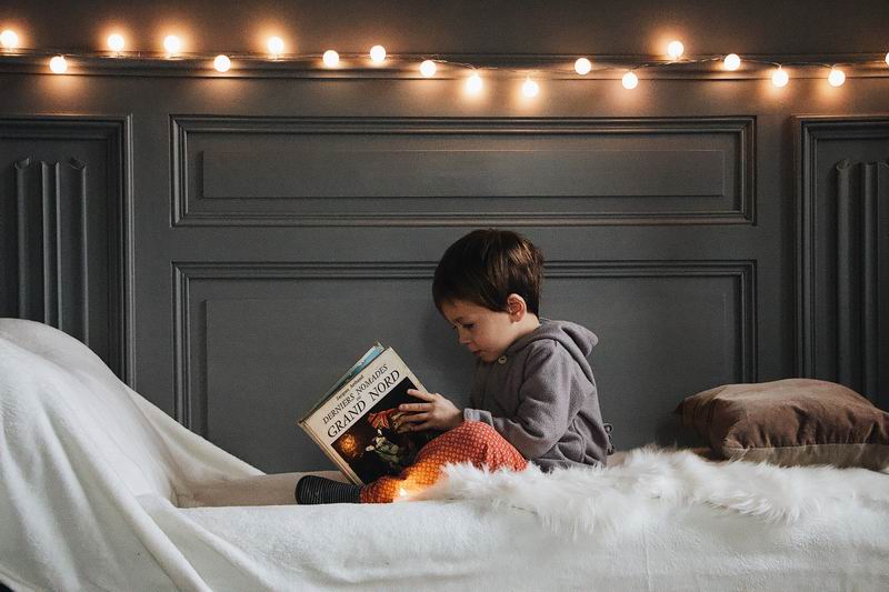 O cititoare întreabă: Cum ți-ai învățat copiii să doarmă singuri?