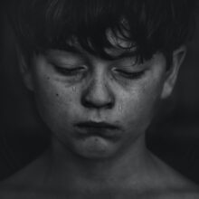 Și pe mine m-au lovit și m-au pedepsit părinții, și știu sigur că au greșit, deși m-au iubit