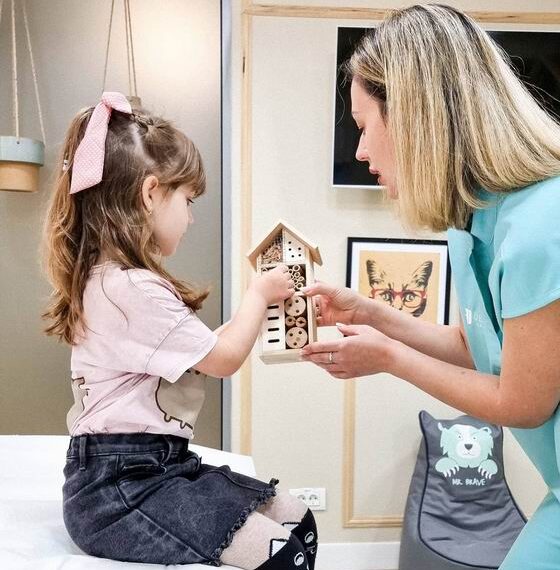 Recomandările medicului dermatolog pentru sănătatea pielii copiilor (interviu)
