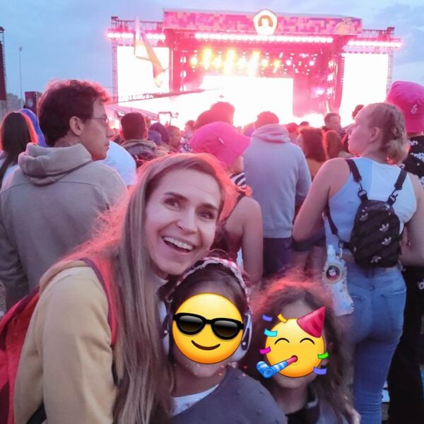 Toți patru la primul nostru concert Imagine dragons