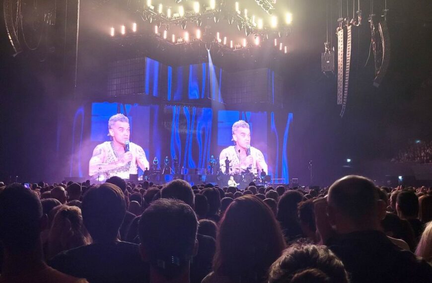 Cum a fost la concert la Robbie Williams? genial! Nu ratați!
